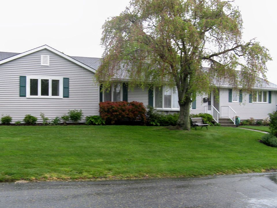 116 sullivan ave somerset ma