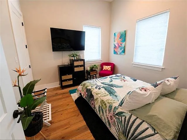 3 bed, 2.5 bath, 1930 sqft, $3,500 — Photo 3