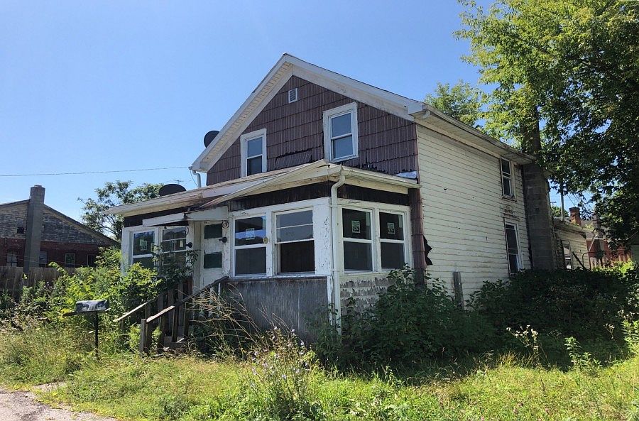 26 Water St, Hoosick Falls, NY 12090 Zillow