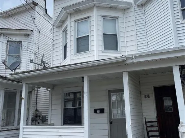 36 W Walter St, Summit Hill, PA 18250
