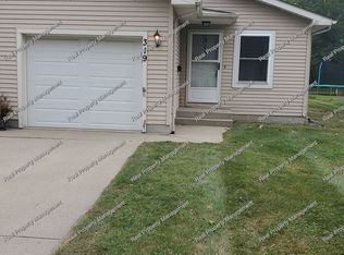 319 Roosevelt St, Chesterton, IN 46304