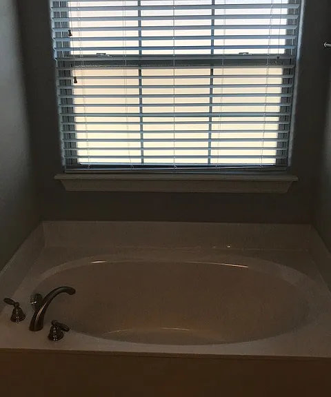 2211 Hunter Dr — Photo 11