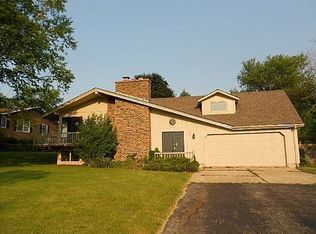 907 Morgan St, Yorkville, IL 60560