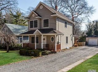 54 Cedar Ave, Locust Valley, NY 11560