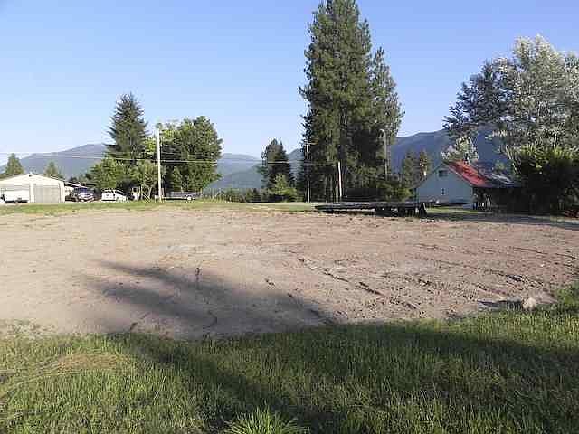 1st image of Nhn Clay St