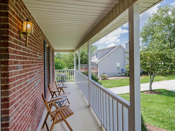 3rd image of 7108 Ashburton Dr