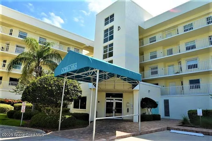 Photo 1 of 23 - 8700 Ridgewood Ave #B310 - Cape Canaveral, FL Primary Photo - 8700 Ridgewood Ave #B310