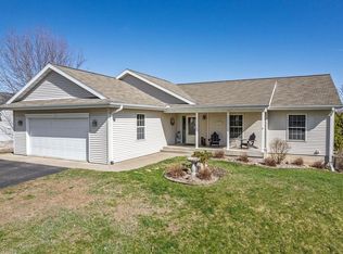 E8066 E Lake Virginia Rd, Reedsburg, WI 53959