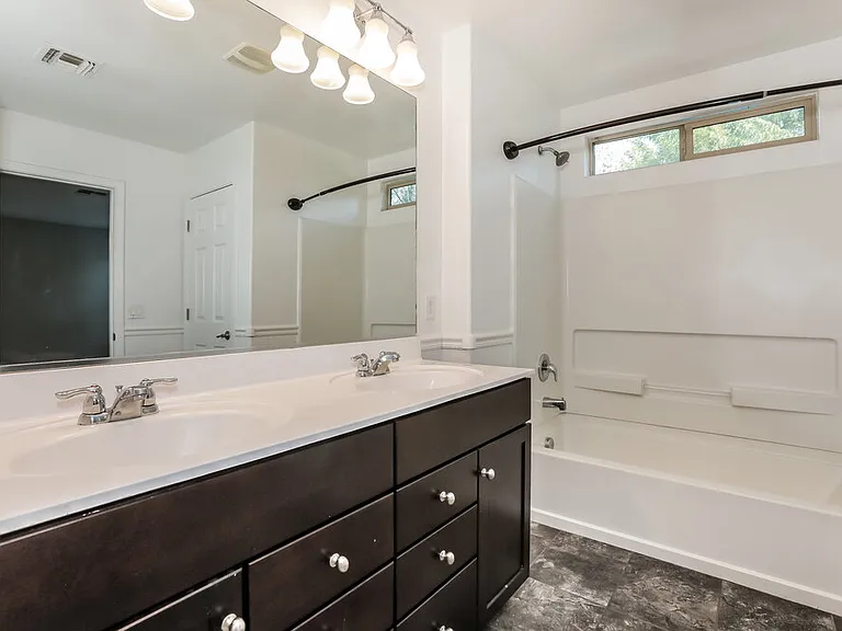 5637 E Alder Ave — Photo 16