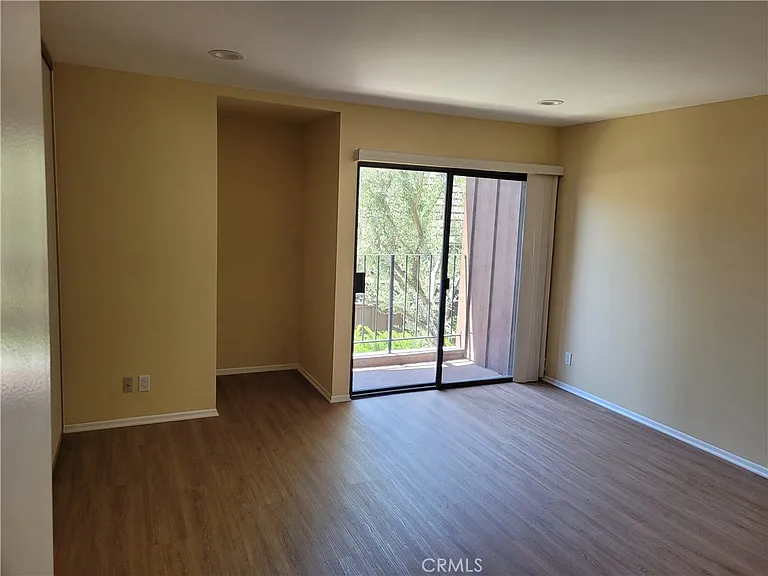 2074 Mount Shasta Dr — Photo 8