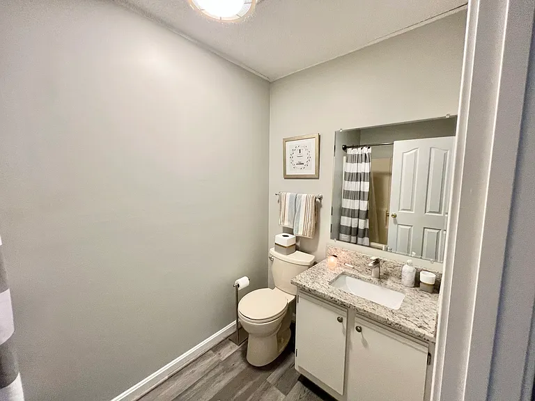 1506 Gorham St #304 — Photo 5
