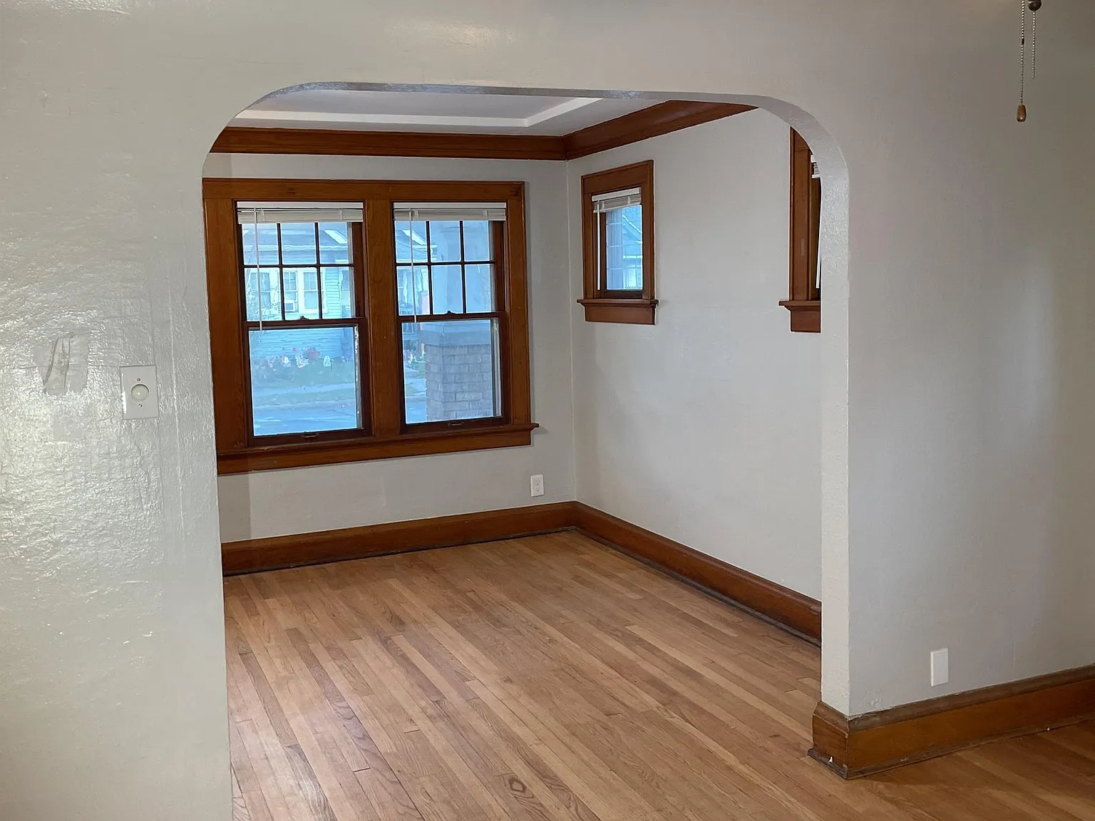 4 bed, 1.0 bath, 1287 sqft, $1,750 — Photo 3