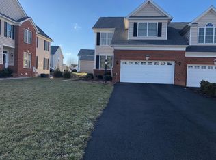 22971 Weybridge Sq, Ashburn, VA