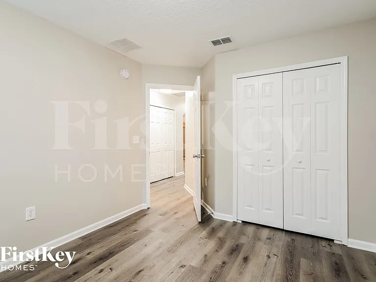 552 N Bridgestone Ave — Photo 11