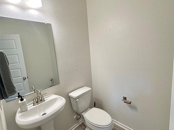 3rd image of 4406 Venticano Pl
