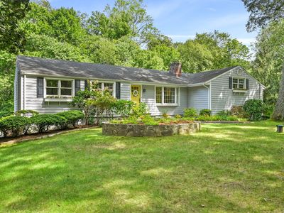 269 Red Fox Road, Stamford, CT, 06903