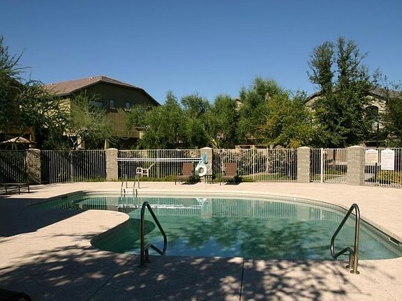 5th image of 18250 N 32nd St Unit 1006