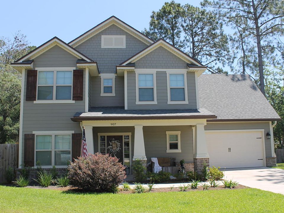 1st image of 907 Tadpole Ave