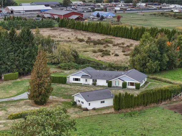 210 E Hemmi Road, Lynden, WA 98264