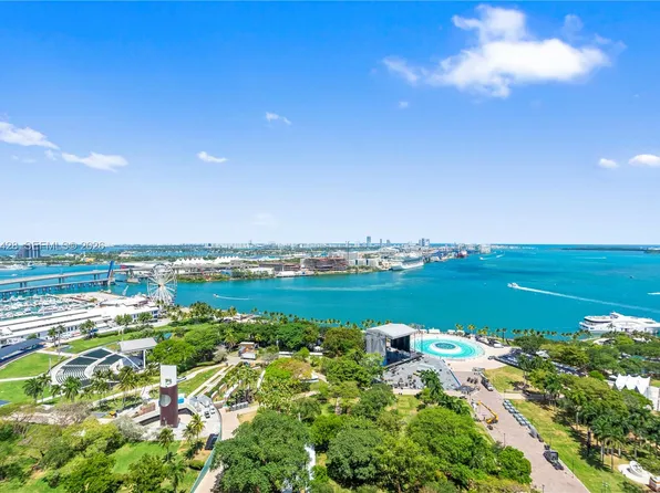 50 Biscayne Blvd, Miami, FL