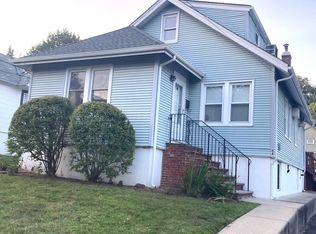 54 Bloomfield Ave, River Edge, NJ 07661