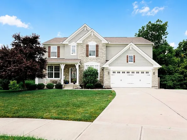 228 Edgefield Dr, Cleves, OH 45002
