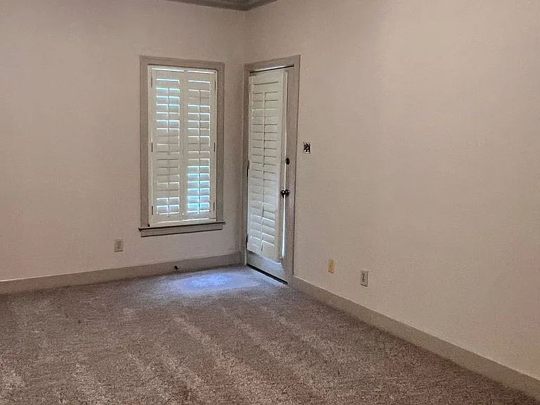 8706 Twelve Oaks Ln — Photo 26
