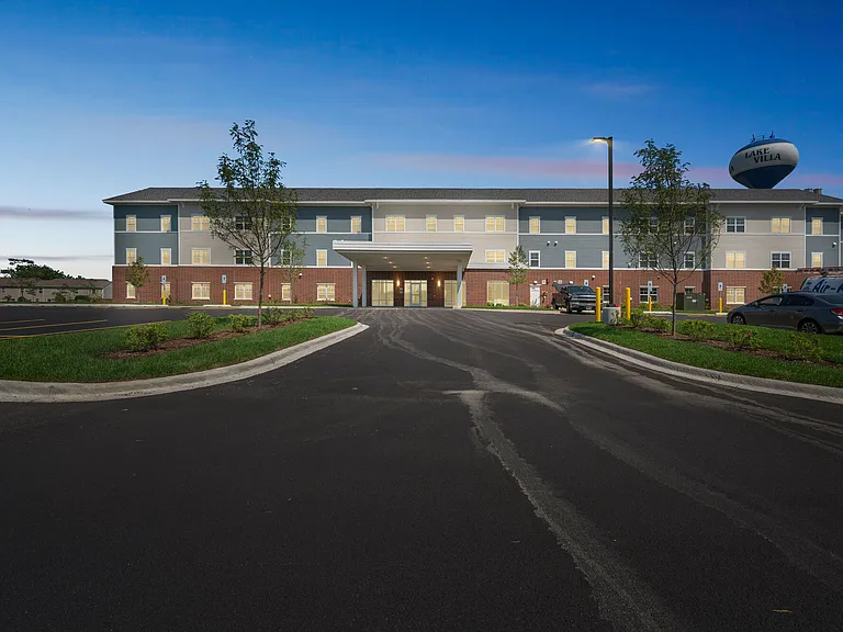 750 Tower Dr — Photo 12