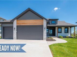 17276 W 169th Ter, Olathe, KS 66062