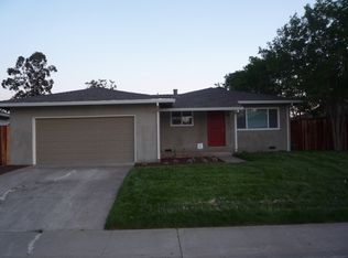 212 Arrowrock Rd, Sacramento, CA 95838