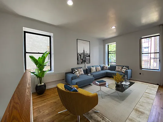 Rented by Skyward | media 27