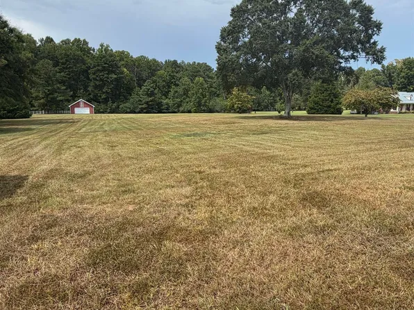 6355 NW Danville Rd, Hartselle, AL 35640
