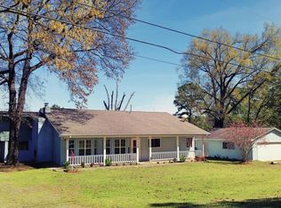 160 Round Mountain Rd, London, AR 72847