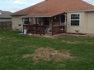 311 N Chippewa, Clever, MO 65631