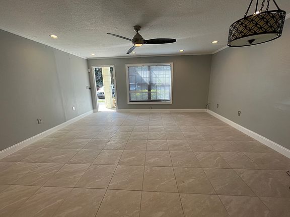 3rd image of 5902 Village Cir #5902