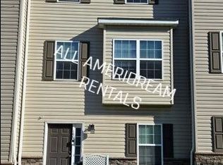 195 Moul Ave, Hanover, PA 17331