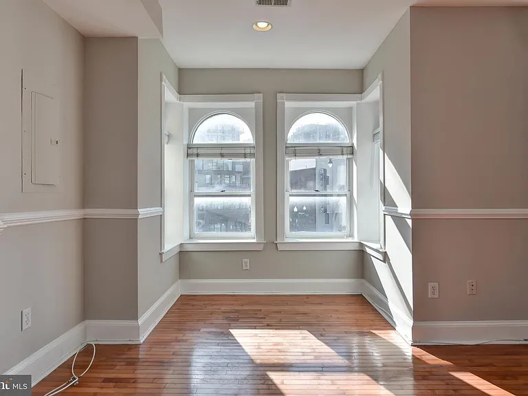 613 Florida Ave NW #2 — Photo 11