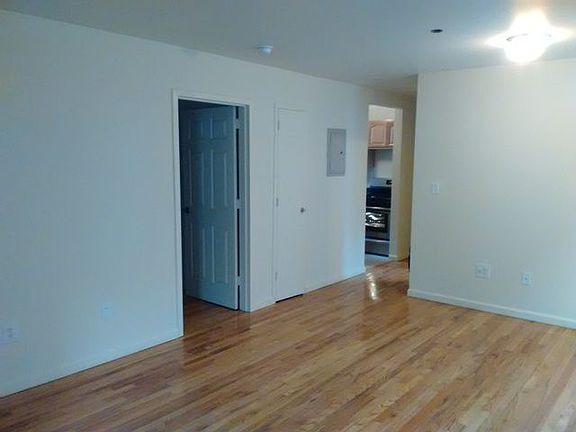 3rd image of 310 W 148th St APT 3B