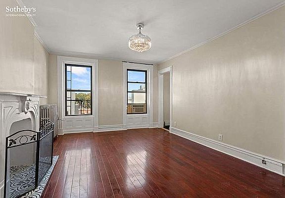 3rd image of 383 Greene Ave #3