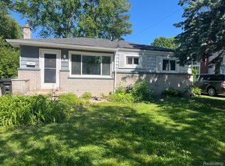 8961 Weddel St, Taylor, MI 48180