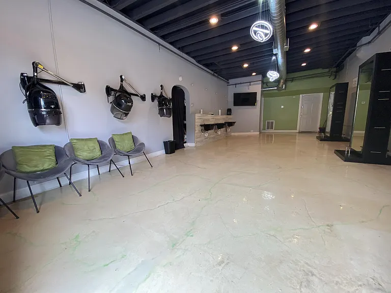 5742 W Chicago Ave #1 — Photo 2