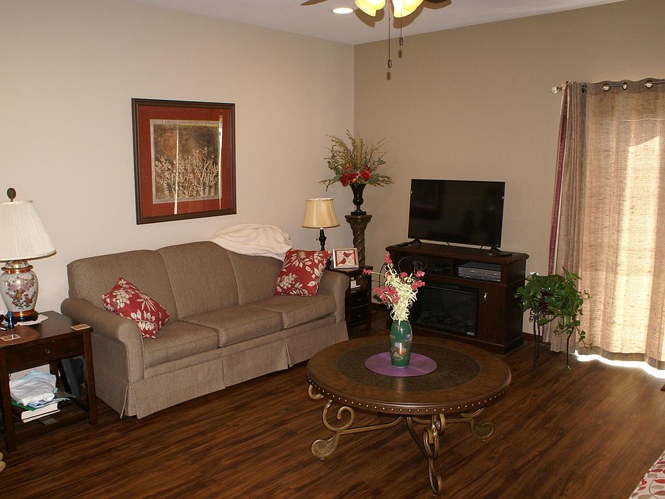 Mark Wright Cornerstone Apts 1619 Miller Ln Aberdeen SD Zillow