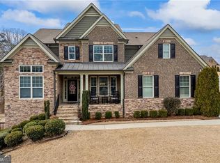 8910 Ellesmere Dr, Cumming, GA