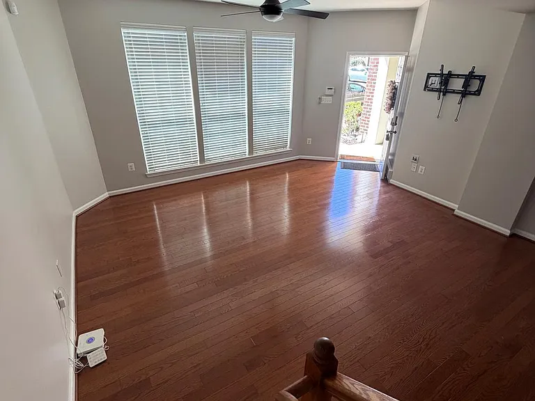910 Hall Station Dr #106 — Photo 3