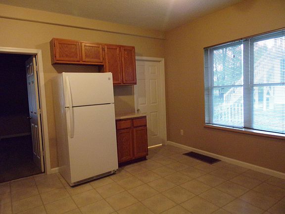 5th image of 22 16th Ave N #1