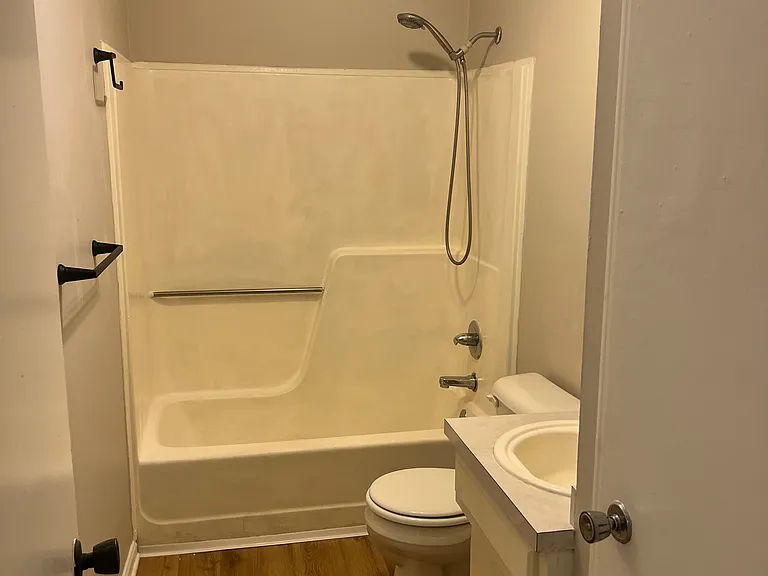 45 Jackson St #1 — Photo 13