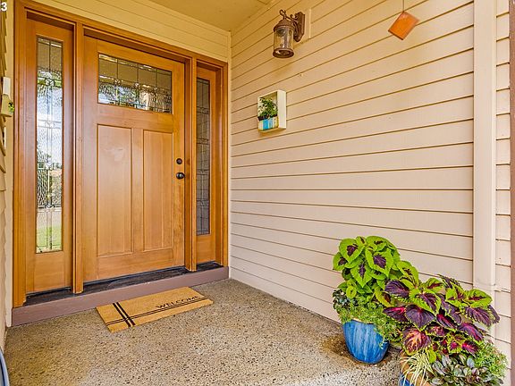 5th image of 11682 SW Woodlawn Ct