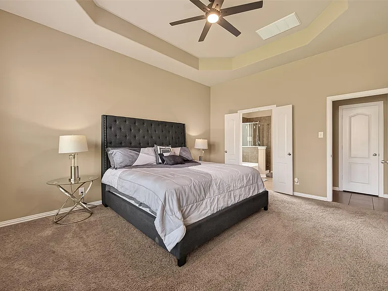 4502 Mallory Creek Dr — Photo 14