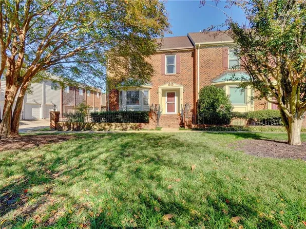 423 Van Wyck Mews, Norfolk, VA 23517