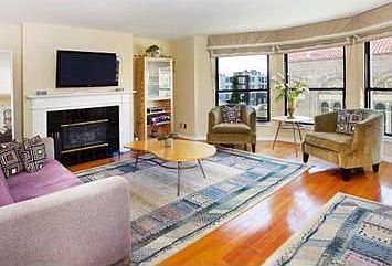 2nd image of 1776 Sacramento St APT 303